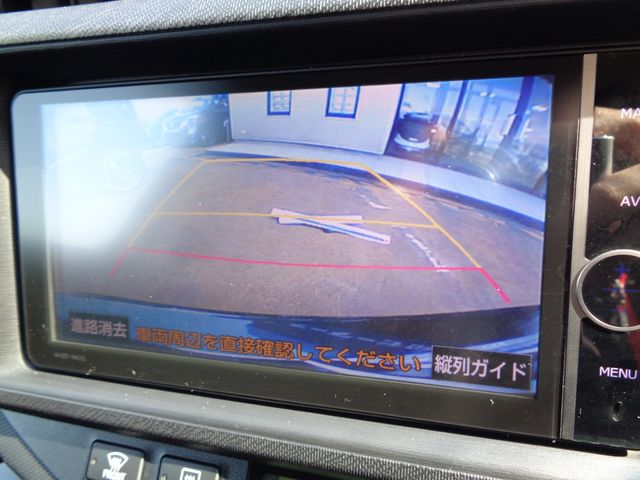 TOYOTA AQUA 2013 Image 31