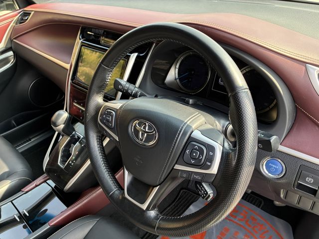 TOYOTA HARRIER HYBRID 2019 Image 31