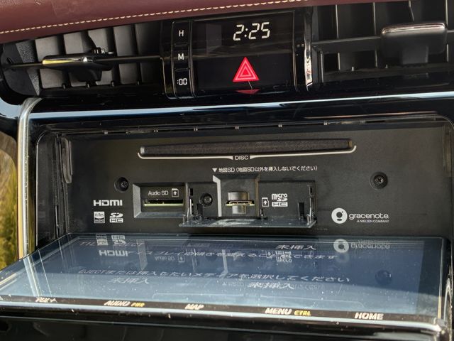 TOYOTA HARRIER HYBRID 2019 Image 31