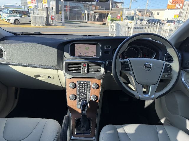 VOLVO V40 CROSS COUN 2019 Image 31