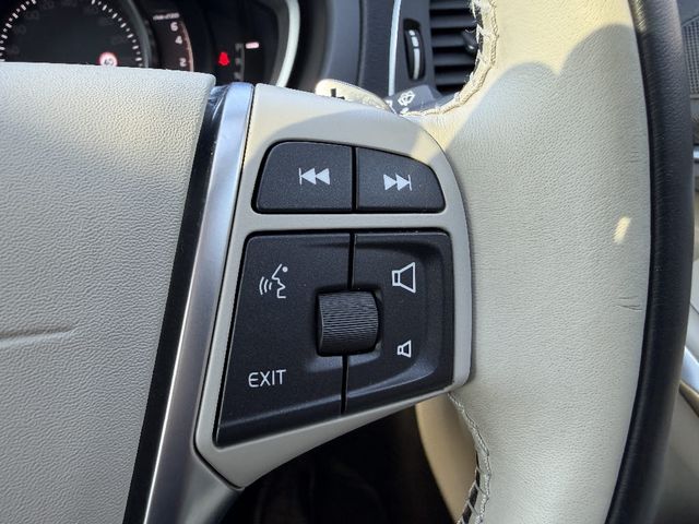 VOLVO V40 CROSS COUN 2019 Image 31