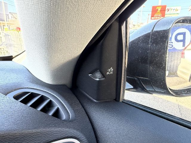 VOLVO V40 CROSS COUN 2019 Image 31