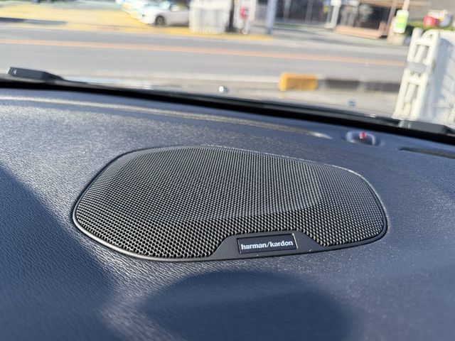 VOLVO V40 CROSS COUN 2019 Image 31