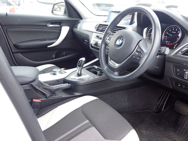 BMW 1SERIES 2018 Image 31