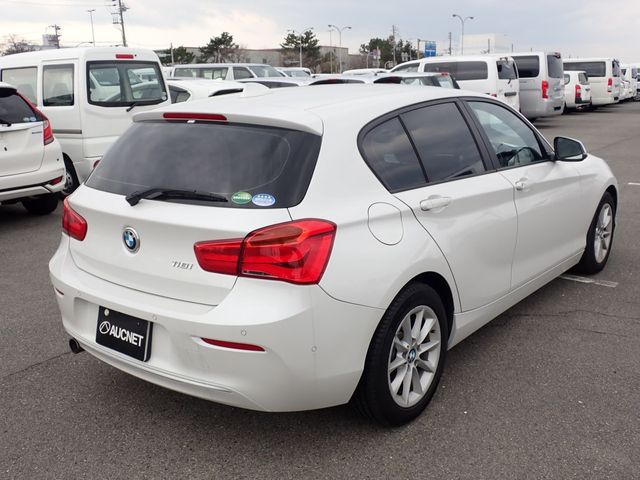BMW 1SERIES 2018 Image 31