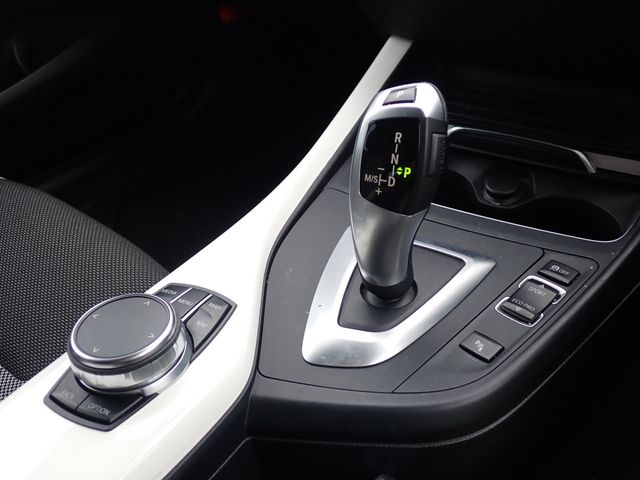 BMW 1SERIES 2018 Image 31