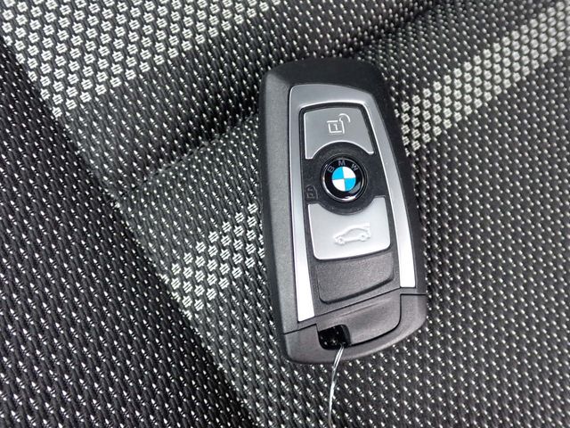 BMW 1SERIES 2018 Image 31