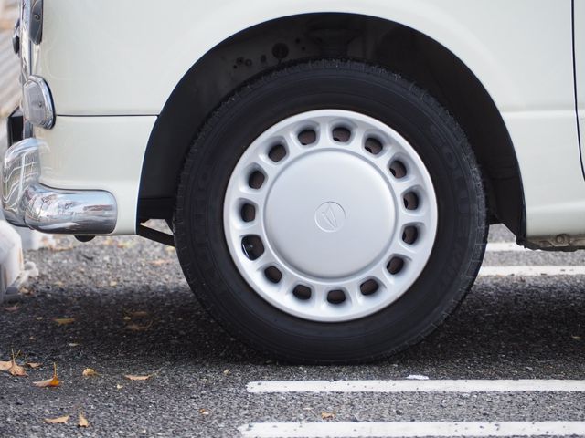 DAIHATSU MIRA GINO 2003 Image 31