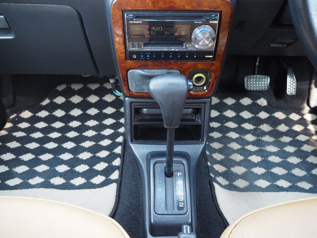 DAIHATSU MIRA GINO 2003 Image 31