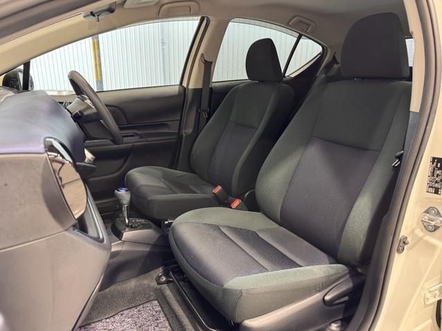 TOYOTA AQUA 2015 Image 31