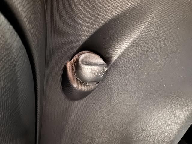 TOYOTA AQUA 2015 Image 31