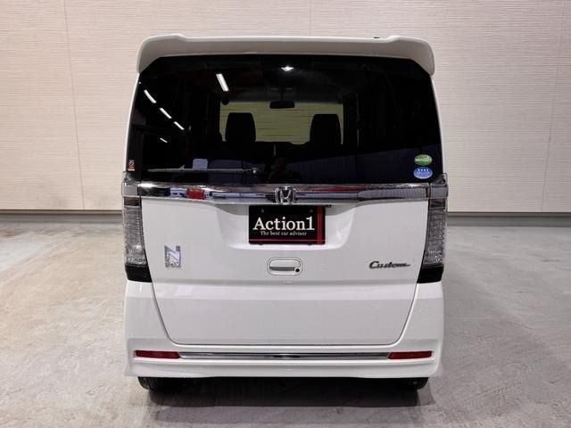 HONDA N BOX CUSTOM 2017 Image 31