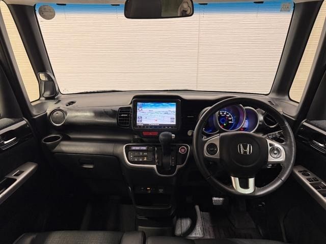 HONDA N BOX CUSTOM 2017 Image 31