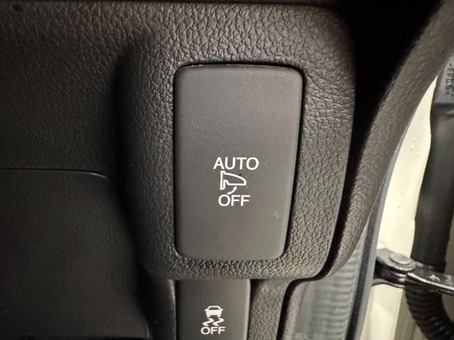 HONDA N BOX CUSTOM 2017 Image 31