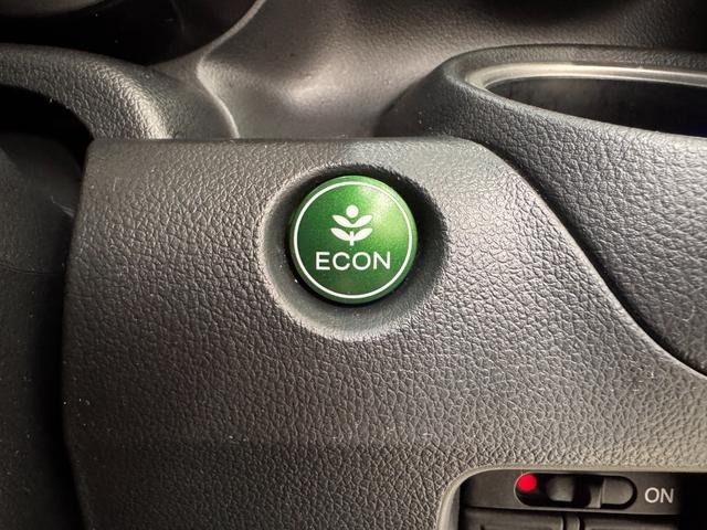 HONDA N BOX CUSTOM 2017 Image 31