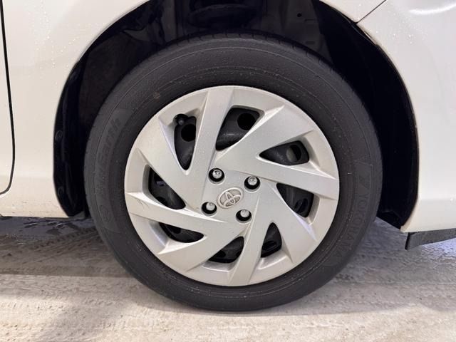 TOYOTA AQUA 2015 Image 31