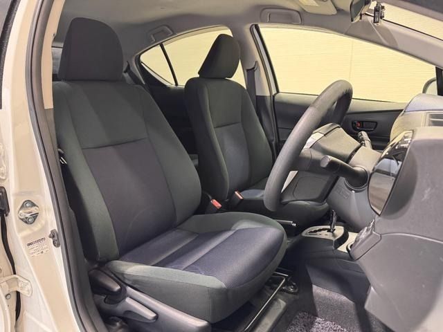 TOYOTA AQUA 2015 Image 31