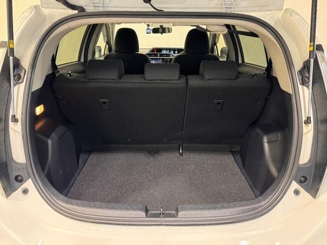 TOYOTA AQUA 2015 Image 31