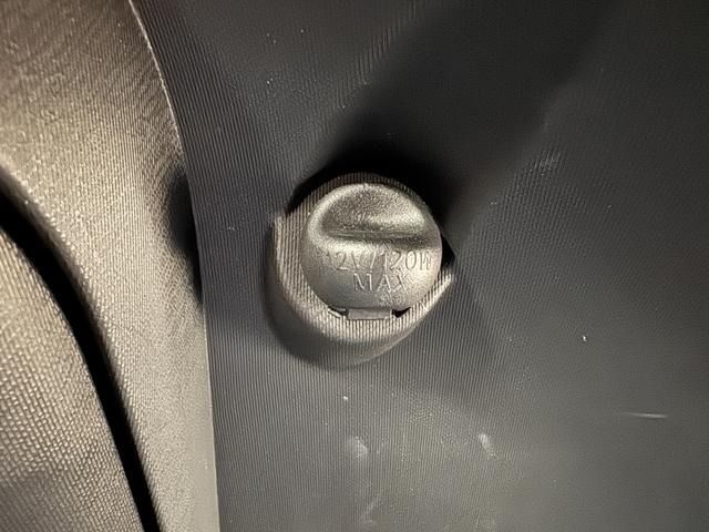 TOYOTA AQUA 2015 Image 31