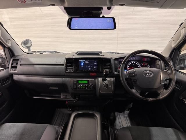 TOYOTA HIACE VAN 2WD 2018 Image 31