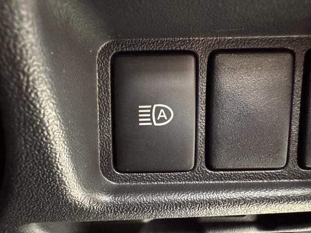 TOYOTA HIACE VAN 2WD 2018 Image 31