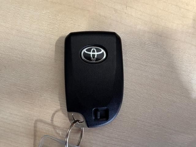 TOYOTA HIACE VAN 2WD 2018 Image 31