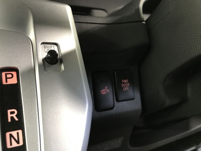 DAIHATSU WAKE 4WD 2015 Image 31