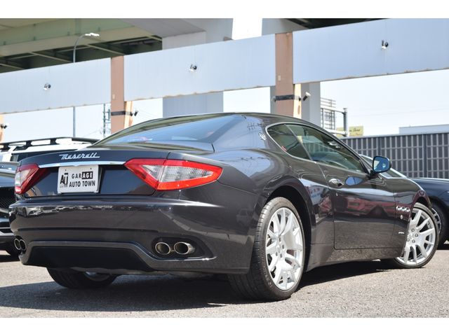MASERATI GRANTURISMO 2008 Image 31