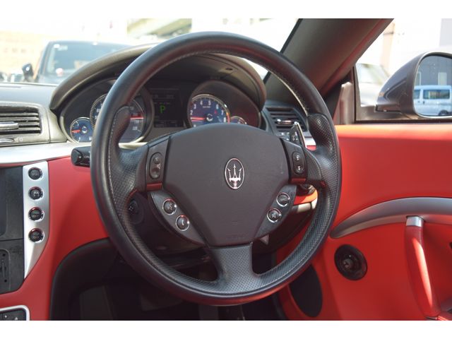 MASERATI GRANTURISMO 2008 Image 31