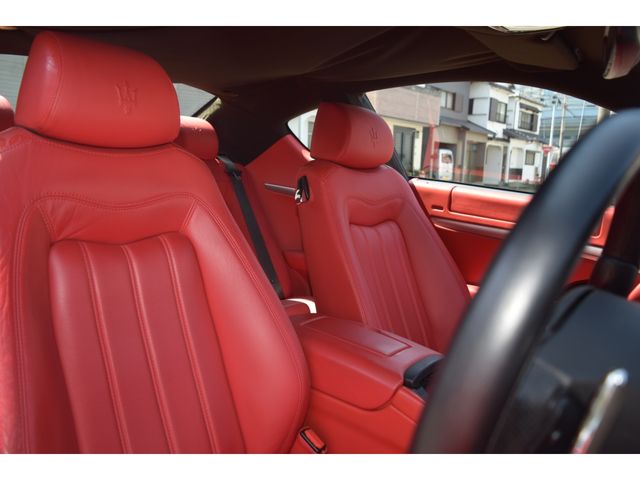 MASERATI GRANTURISMO 2008 Image 31