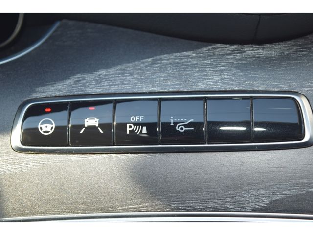 MERCEDES BENZ CLS CL 2019 Image 31