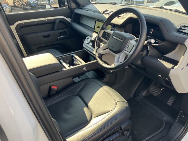 ROVER DEFENDER 2024 Image 31