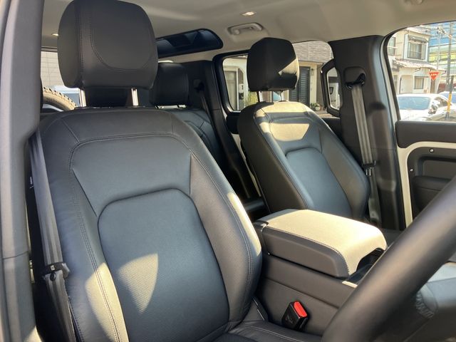 ROVER DEFENDER 2024 Image 31