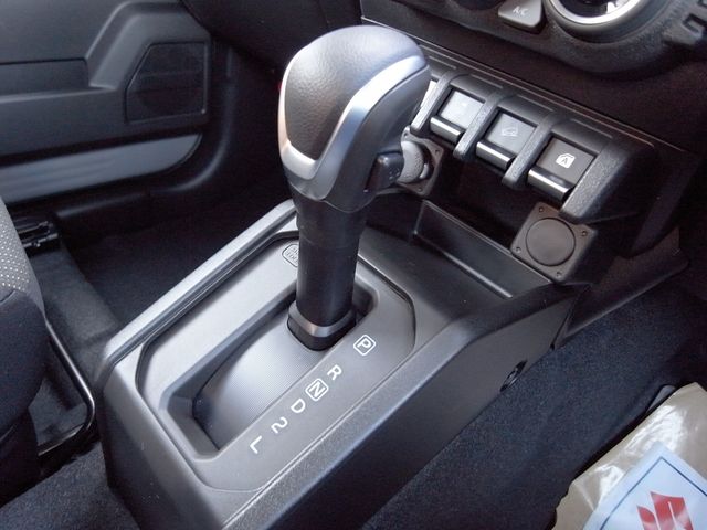 SUZUKI JIMNY 4WD 2026 Image 31