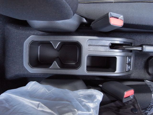 SUZUKI JIMNY 4WD 2026 Image 31