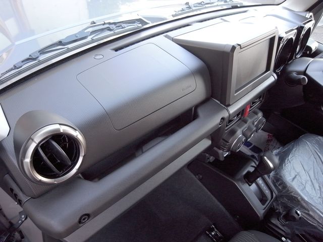 SUZUKI JIMNY 4WD 2026 Image 31