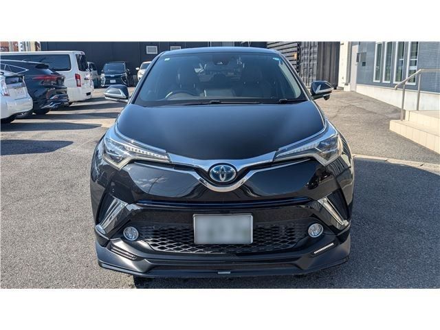 TOYOTA C-HR 2017 Image 31