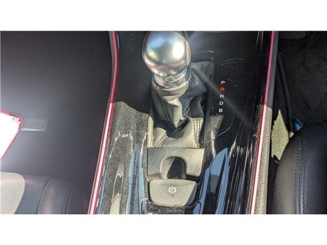 TOYOTA C-HR 2017 Image 31