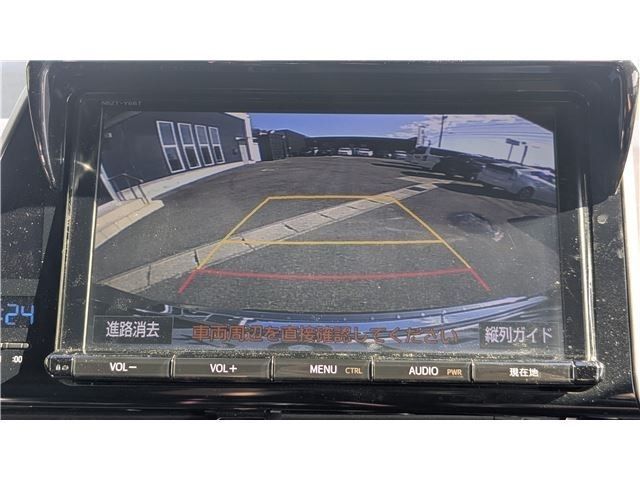 TOYOTA C-HR 2017 Image 31