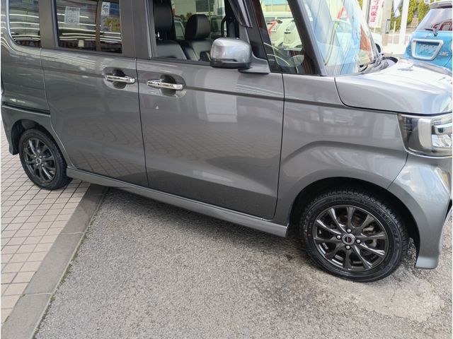 HONDA N BOX CUSTOM 4WD 2020 Image 31