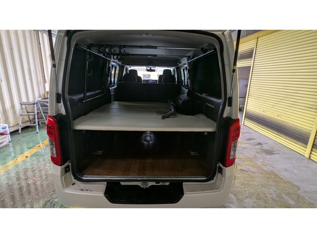 NISSAN NV350 CARAVAN 2017 Image 31