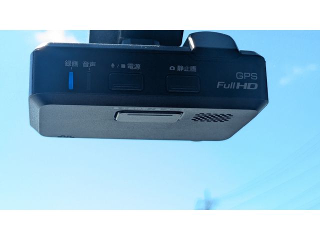 NISSAN NV350 CARAVAN 2017 Image 31