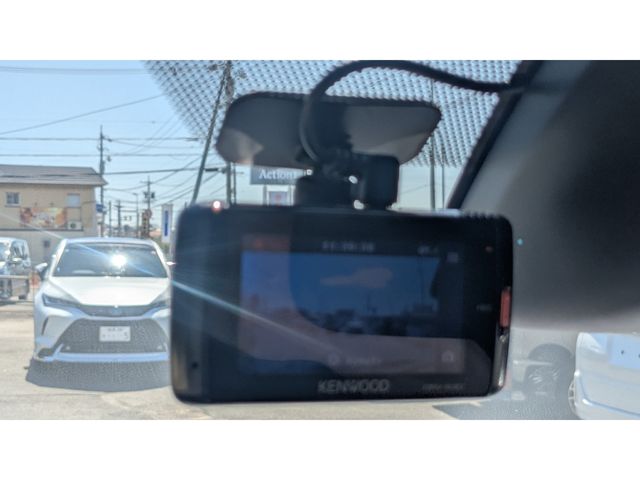 TOYOTA VOXY 2018 Image 31