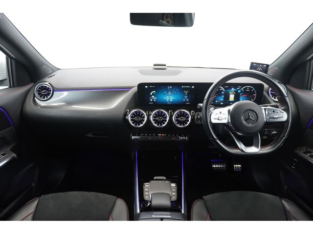 MERCEDES BENZ GLA CL 2021 Image 31