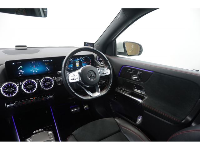 MERCEDES BENZ GLA CL 2021 Image 31