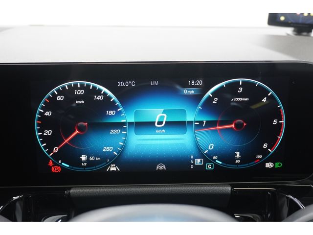 MERCEDES BENZ GLA CL 2021 Image 31