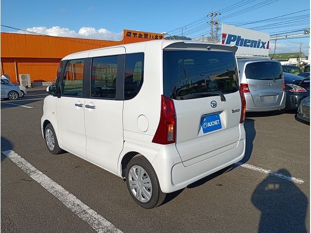 DAIHATSU TANTO 2024 Image 31