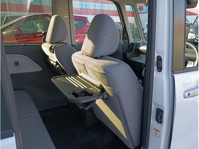 DAIHATSU TANTO 2024 Image 31