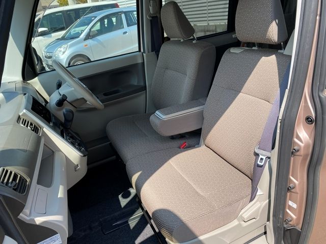 DAIHATSU TANTO 2018 Image 31