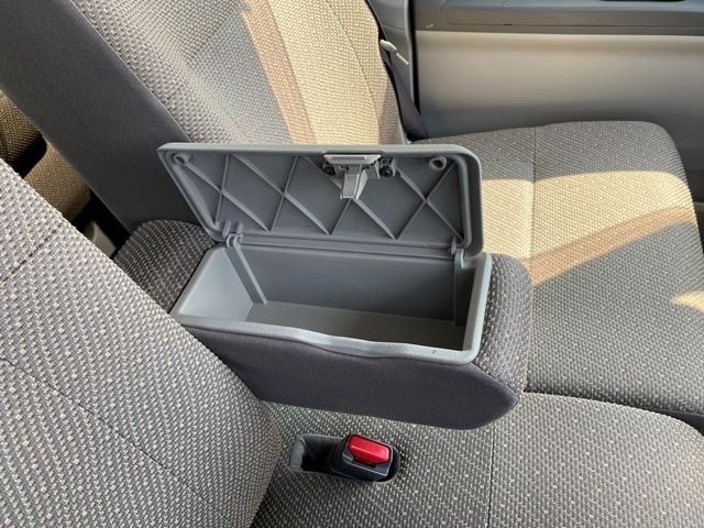 DAIHATSU TANTO 2018 Image 31